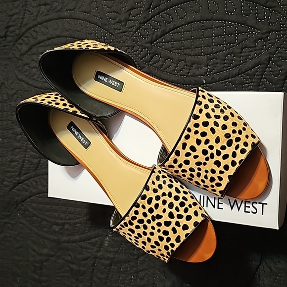 Nine West D'Orsay Flats - Picture 2 of 7